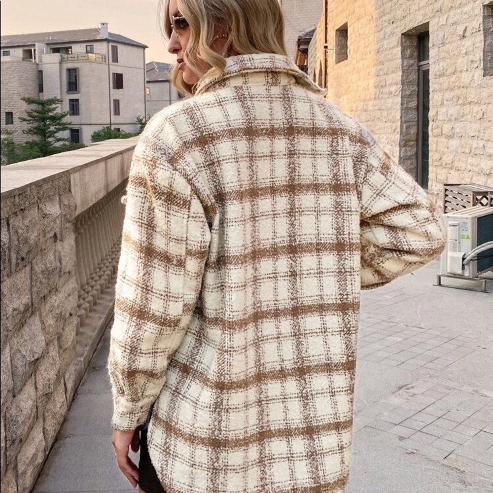 Brown/cream tweed shacket